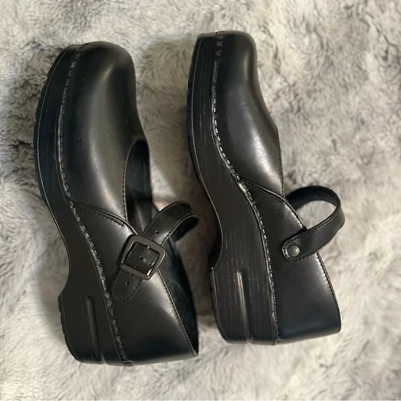 Dansko Black Leather Mules - Picture 3 of 4